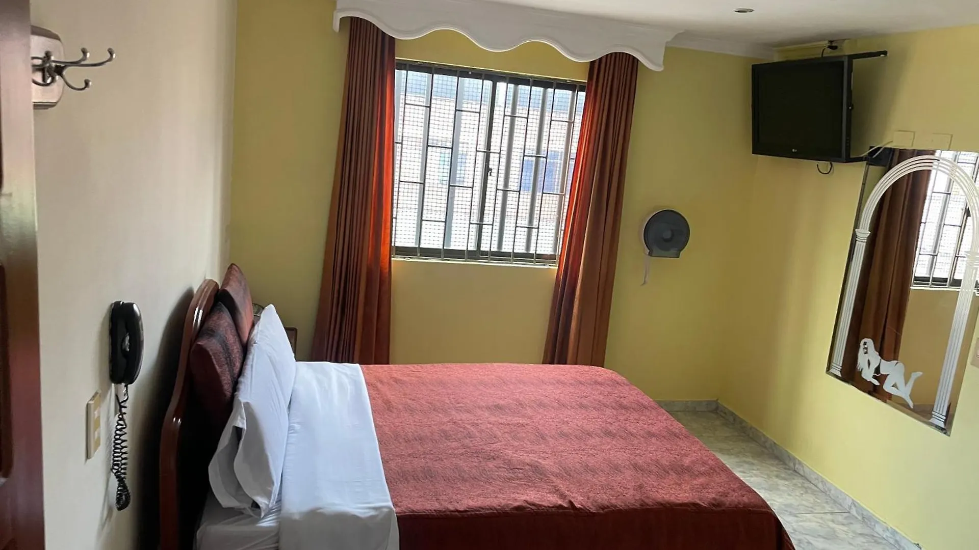 Hotel cápsula Hotel Brisas Real Bogotá